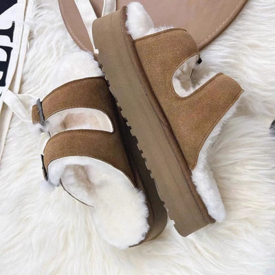 Aule Furry Sandals