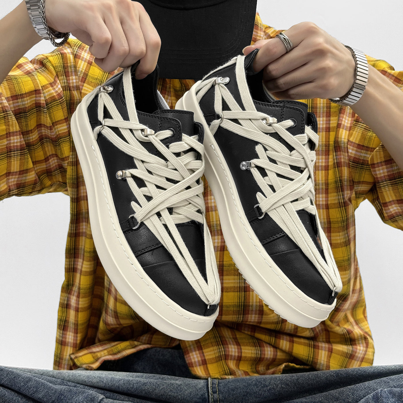 Intertwine W3 Sneakers