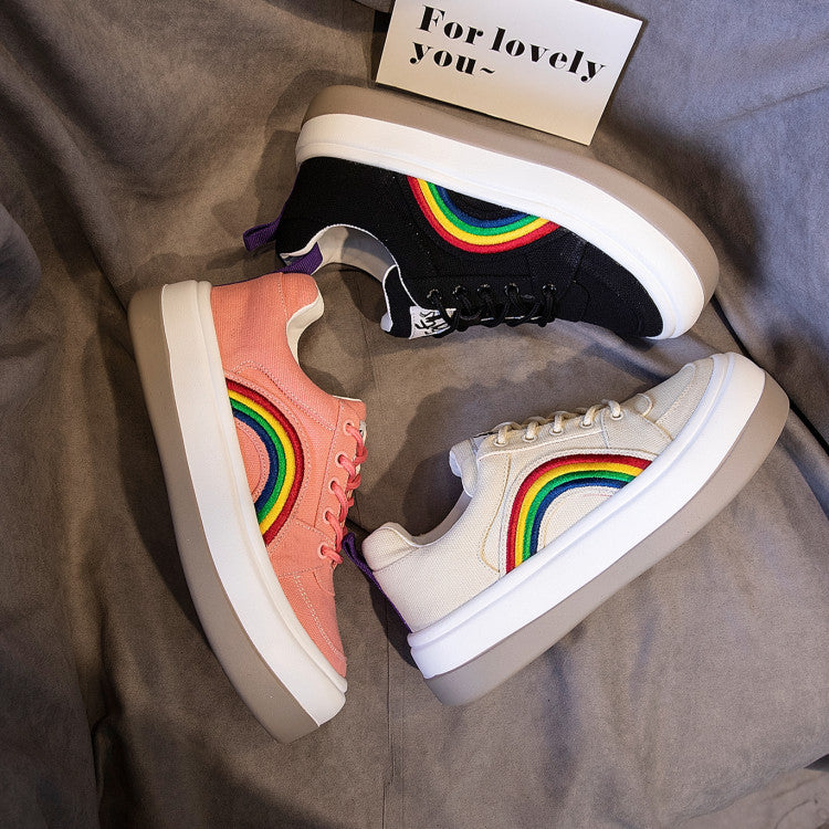 PU-Sneakers in Regenbogenfarben