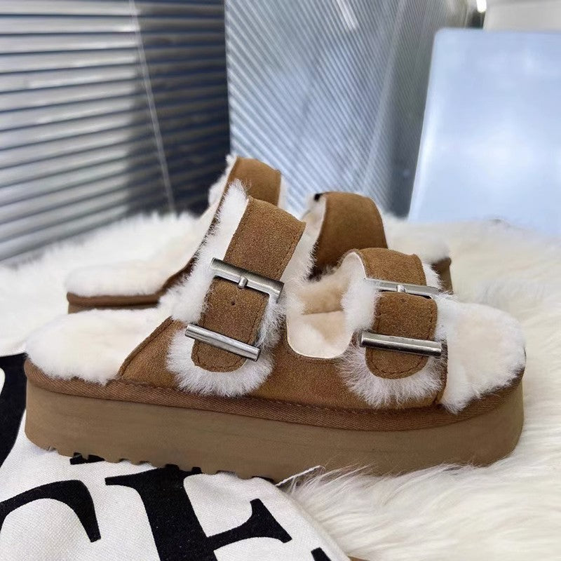 Aule Furry Sandals