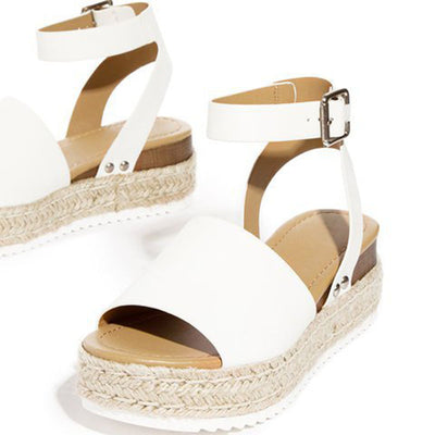 Woven Decor Buckel Chunky Sandals