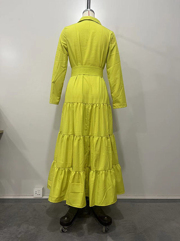 Robe longue boutonnée à volants et ceinture