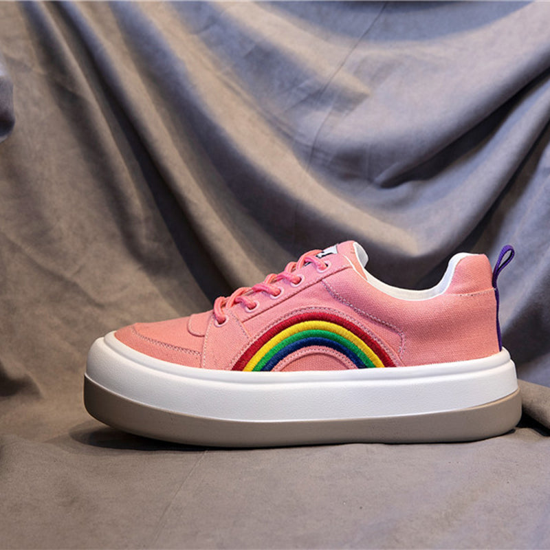 PU-Sneakers in Regenbogenfarben