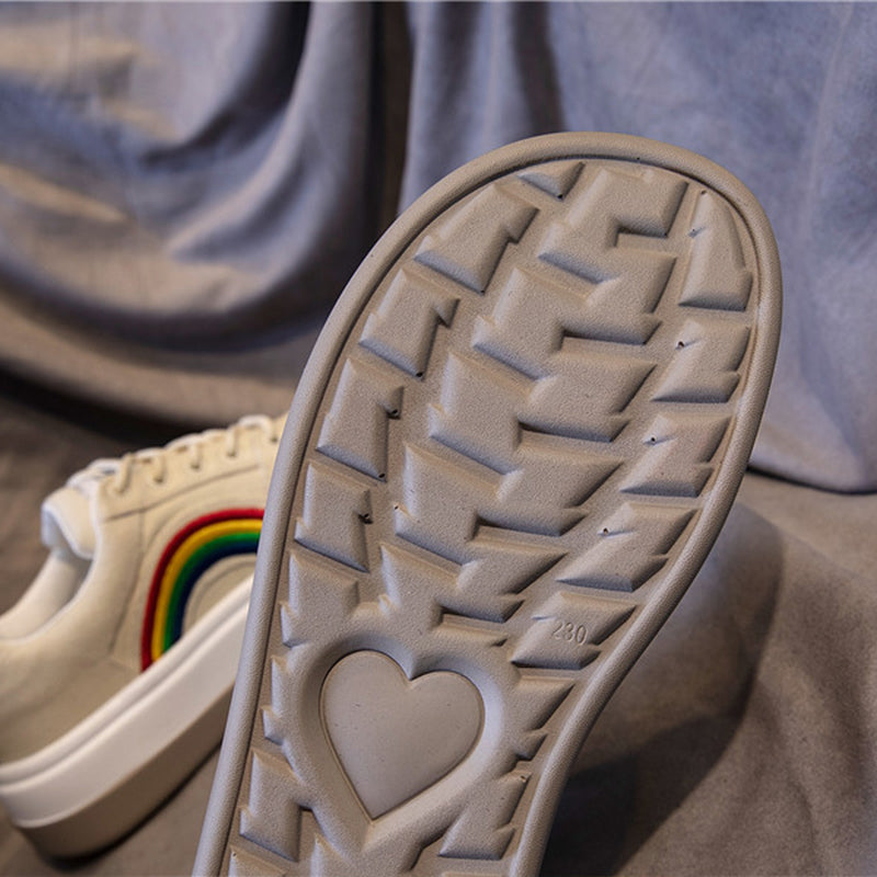 PU-Sneakers in Regenbogenfarben