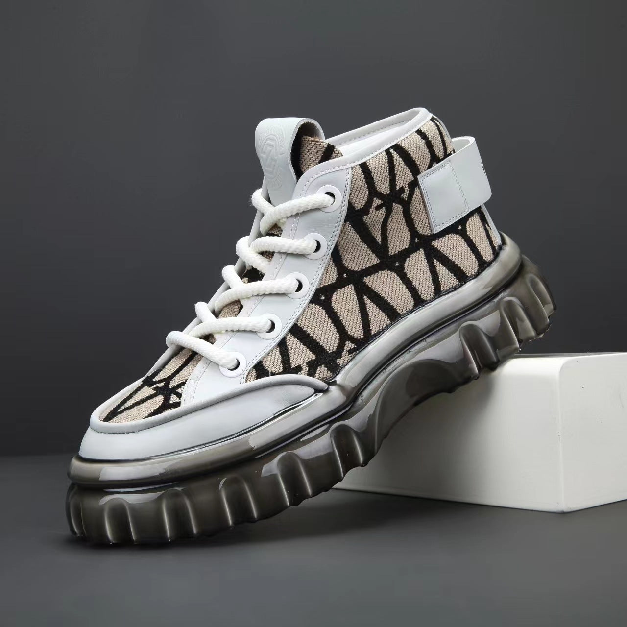 Aule Gravity Track Sneakers