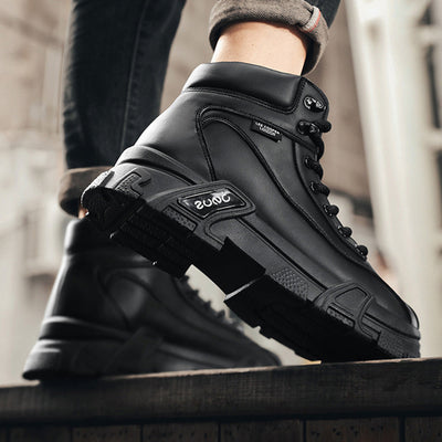 Aule Black Knight Sneakers