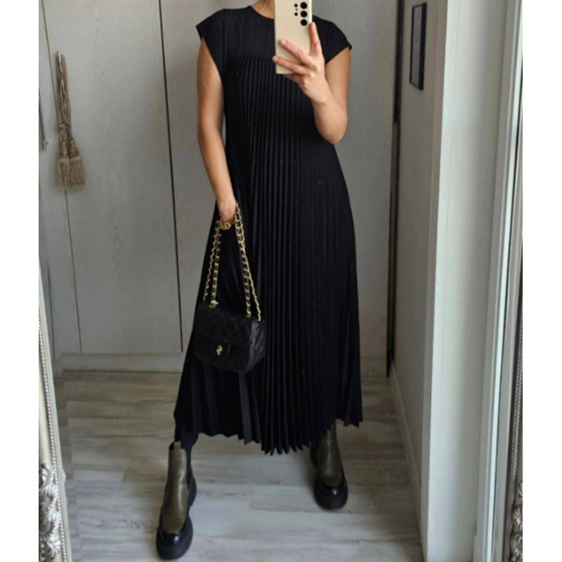 Crew Neck Pleated Midi Dress