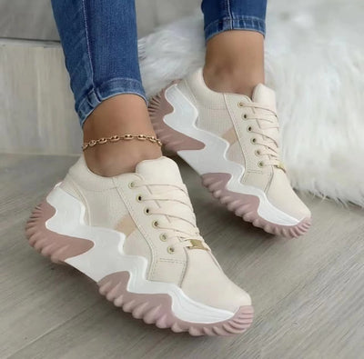 Lace-up Mallow Sole Sneakers