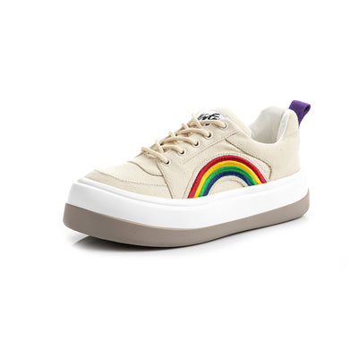 PU-Sneakers in Regenbogenfarben