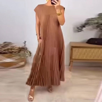 Crew Neck Pleated Midi Dress