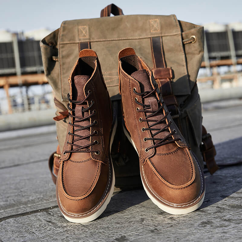 Aule Mid-top Martin Boots
