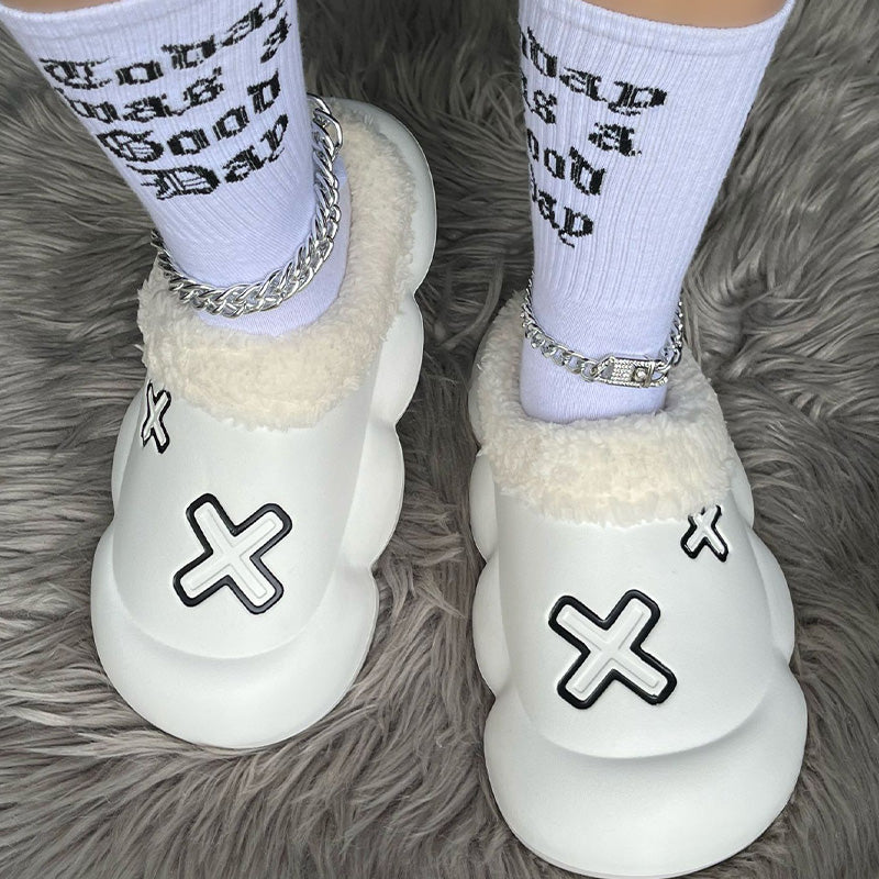 Warm Cross Pattern Clogs